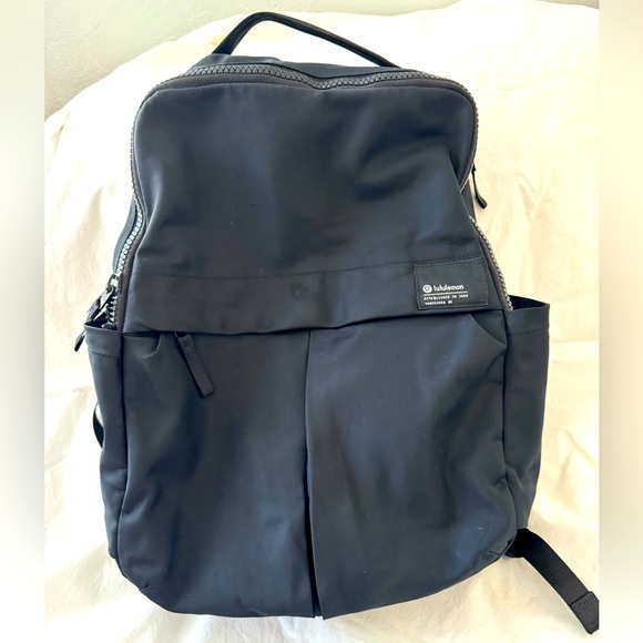 lululemon athletica Handbags - Lululemon everyday black backpack